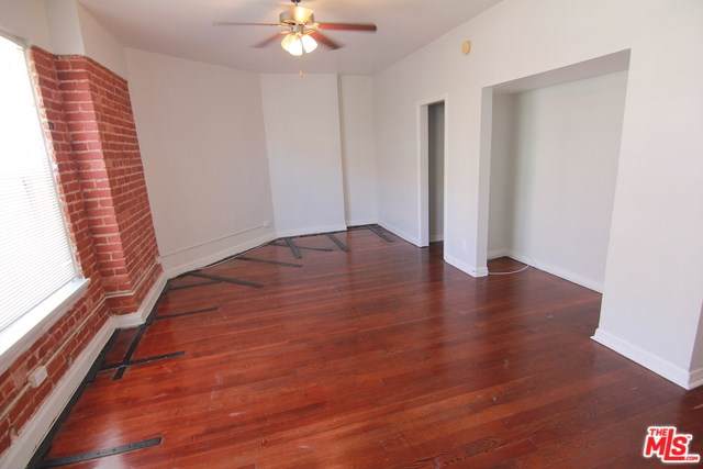 6500 Yucca Street - Photo 1