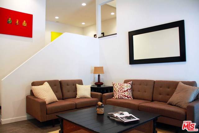 620 Hyde Park - Photo 1