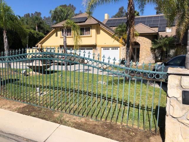 111 Belleza Lane - Photo 1