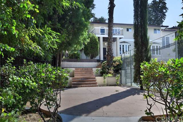 19567 Oxnard Street - Photo 1