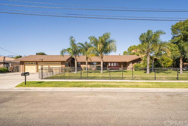 18868 Santa Ana Avenue - Photo 1