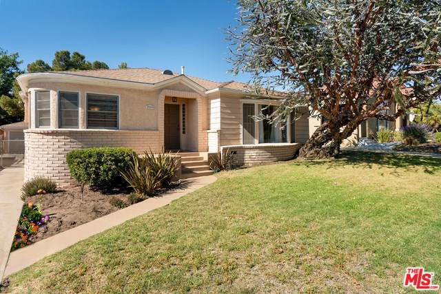 1535 Genesee Avenue - Photo 1