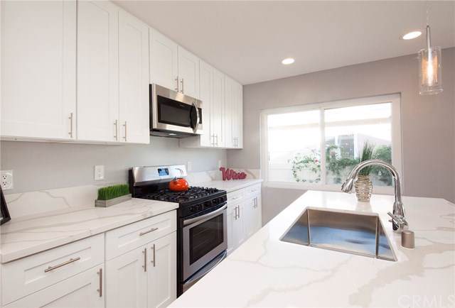 595 Morgan Way - Photo 1
