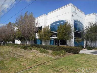 1770 Vineyard Avenue - Photo 1
