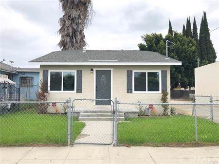 910 Tamarind Avenue - Photo 1
