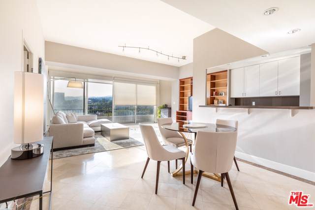 10501 Wilshire - Photo 1