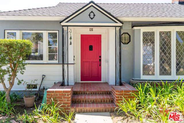 1953 Durango Avenue - Photo 1