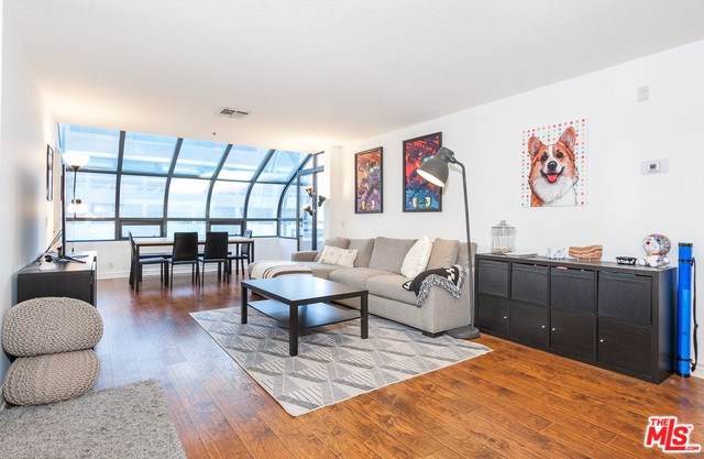 880 1ST Street - Photo 1