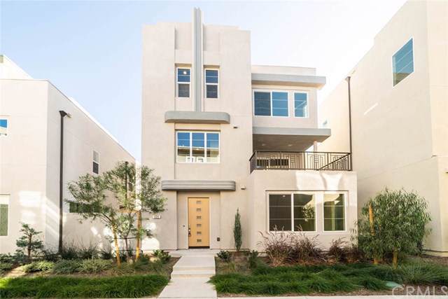 622 Cultivate - Photo 1