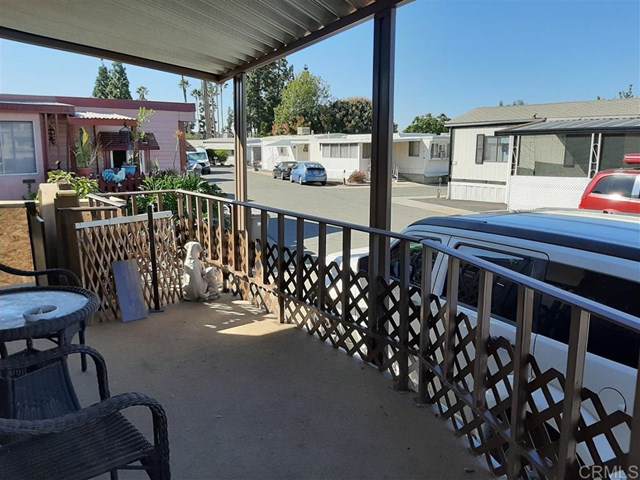 1174 Main - Photo 1