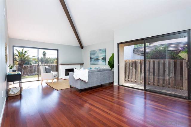 1811 Esquire Glen - Photo 1