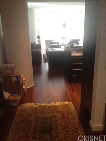 6250 Hollywood - Photo 1
