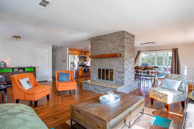 1545 Hillcrest Ln - Photo 1