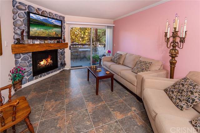 5515 Canoga Avenue - Photo 1