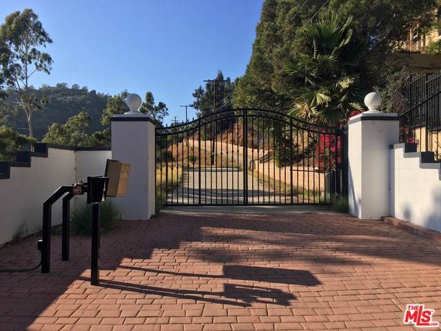 1739 Westridge Road - Photo 1