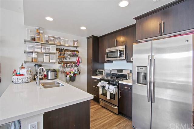612 Carson Street - Photo 1