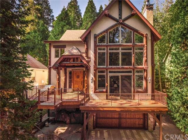 276 Cameo Drive - Photo 1