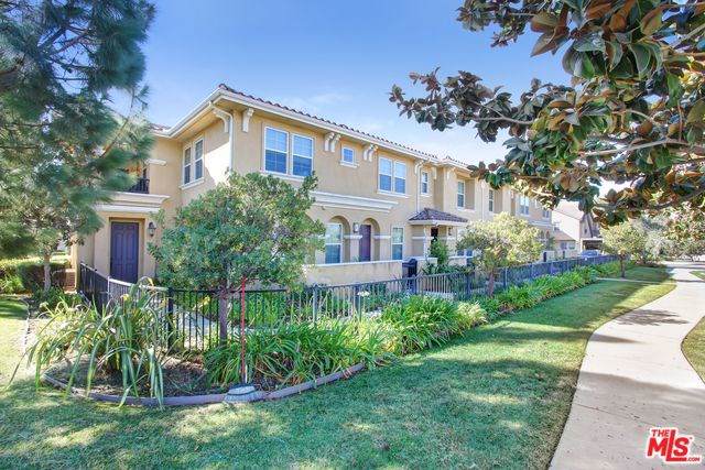 1690 Heywood Street - Photo 1