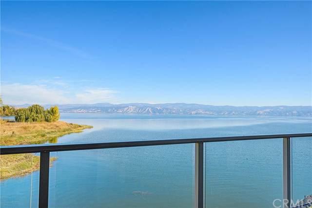10 Royale Avenue - Photo 1