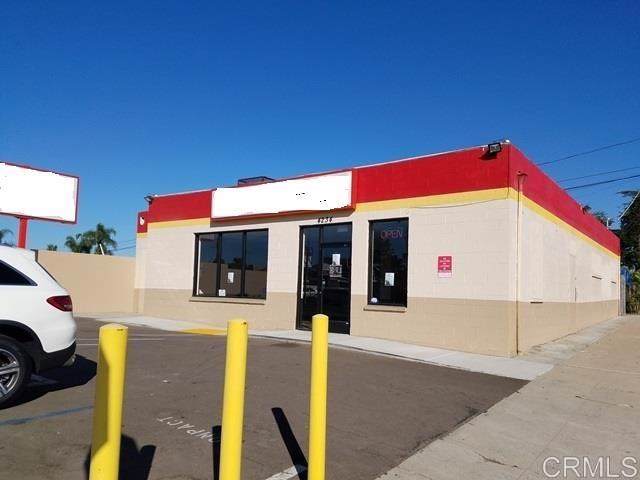 4234 Market St - Photo 1