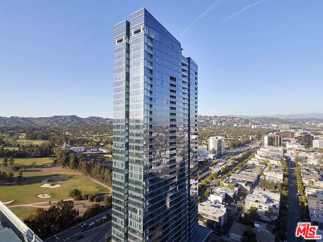 10000 Santa Monica Boulevard - Photo 1