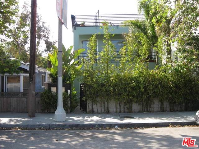 306 Venice - Photo 1