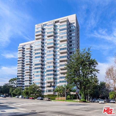 875 Comstock Avenue - Photo 1
