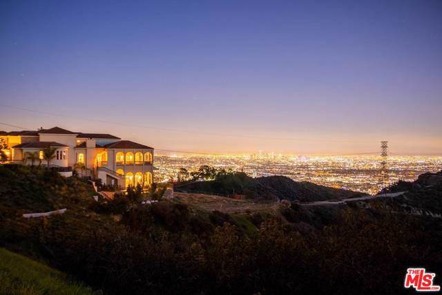 2462 Solar Drive - Photo 1