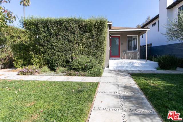 3492 Redwood Avenue - Photo 1