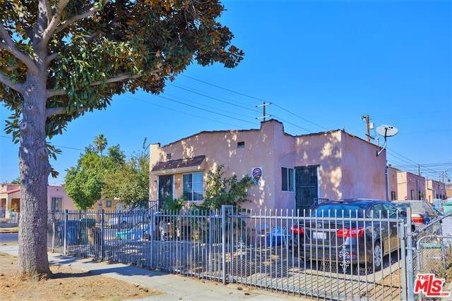 803 77TH Street - Photo 1