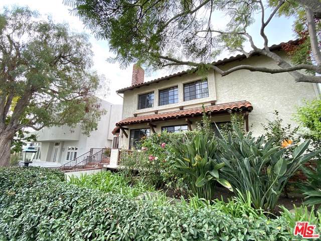 938 18TH Street - Photo 1