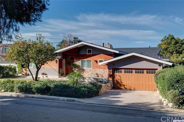 5525 Stardust Road - Photo 1
