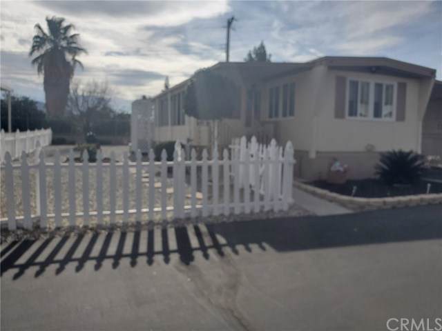 2200 Wilson - Photo 1