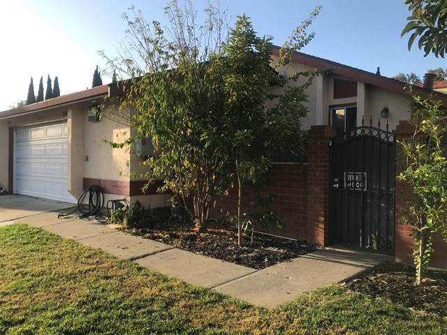 2245 Bikini Avenue - Photo 1