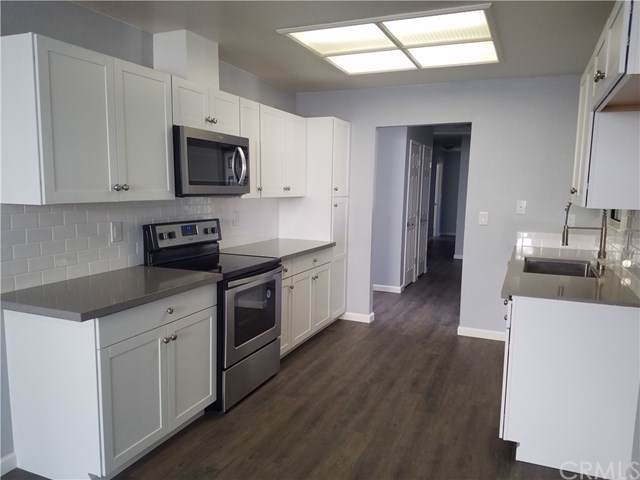 568 Grand Smokey Court - Photo 1
