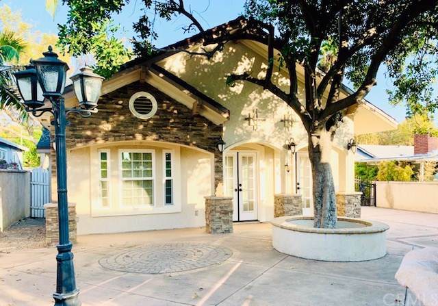 385 Santa Paula Avenue - Photo 1