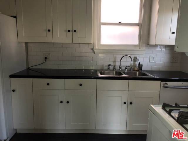 1150-1/2 Sycamore Avenue - Photo 1