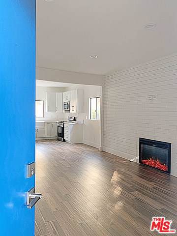 532 El Dorado Street - Photo 1