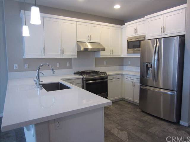 1514 Artesia Square - Photo 1