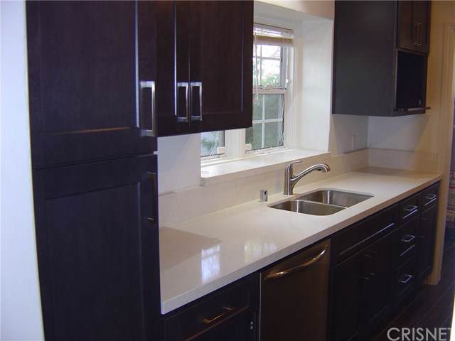6121 Lindley Avenue - Photo 1