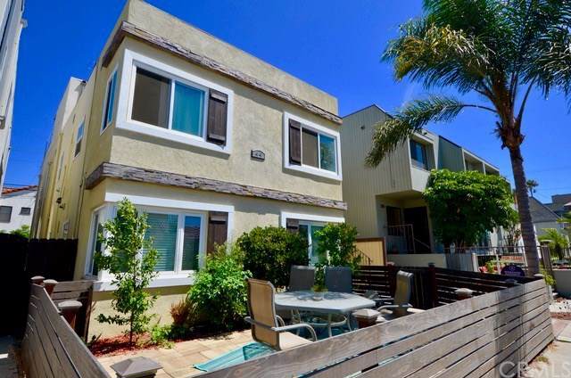 44 Corona Avenue - Photo 1
