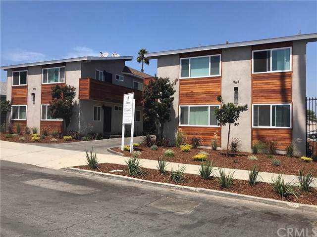 970 Santa Cruz - Photo 1