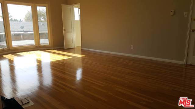 1344 Crescent Heights - Photo 1