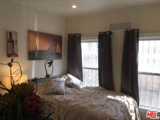 2121 Michigan Avenue - Photo 1