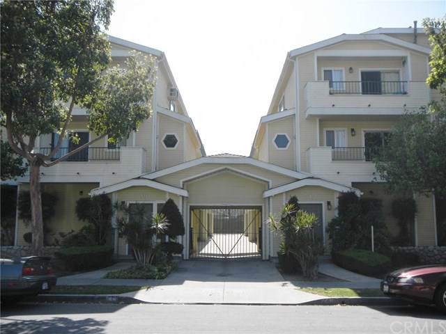 743 Saint Louis Avenue - Photo 1