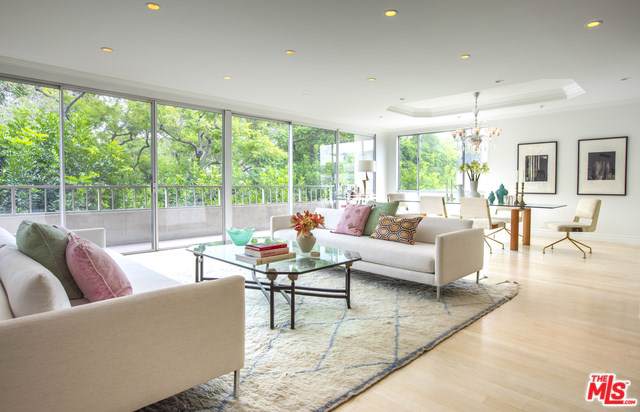 339 Palm Drive - Photo 1