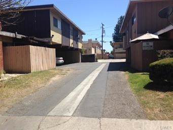 2128 Alameda Avenue - Photo 1