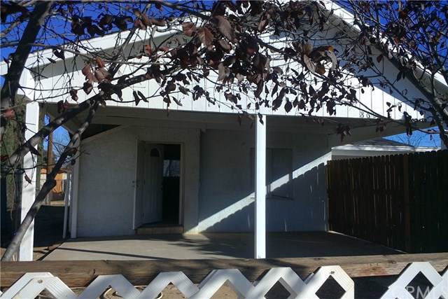 862 Elm Avenue - Photo 1