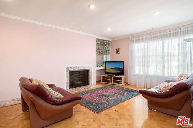 1114 23RD Street - Photo 1