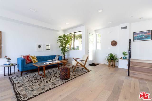 2148 Clifford Street - Photo 1